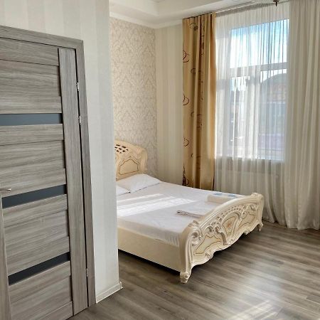 إلفيف Apartment Studio -Біля Вокзалу-Недалеко Від Центру-Городоцька 151 المظهر الخارجي الصورة